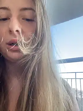 curvyflawless online show from 12/14/24, 12:01