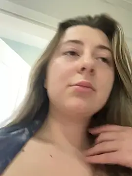 curvyflawless online show from 01/14/25, 12:03