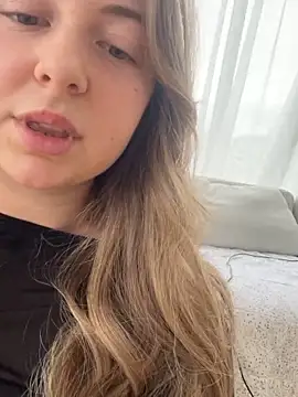 curvyflawless online show from 02/15/25, 10:00