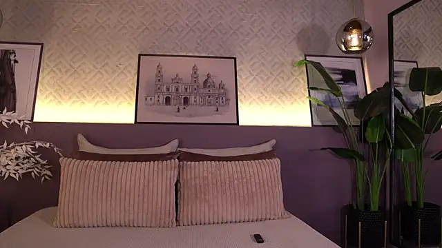 ElleDiane online show from 07/03/26, 11:22