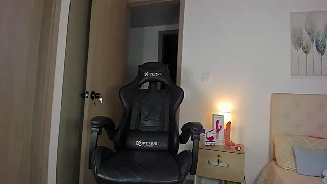 brenda x 69 online show from 02/11/25, 01:10