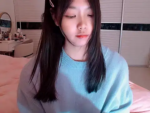 -Lucky Girl online show from 02/26/25, 05:31