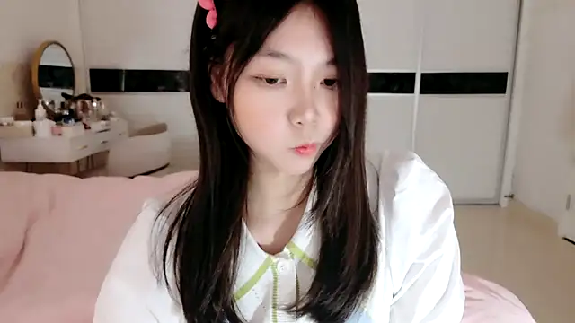 -Lucky Girl online show from 03/14/25, 12:40