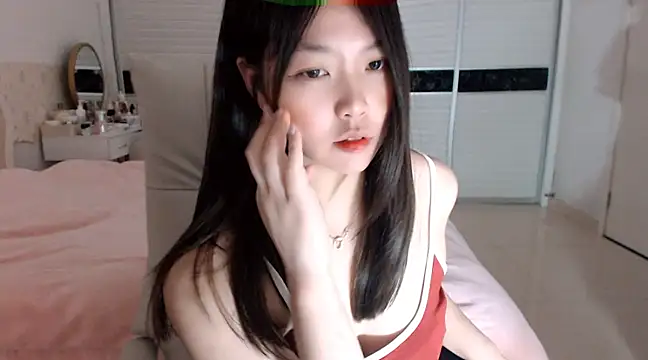 -Lucky Girl online show from 03/20/25, 10:54