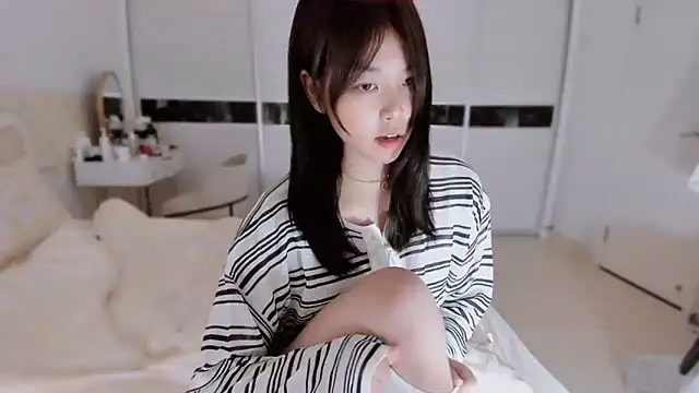 -Lucky Girl online show from 09/13/25, 02:06