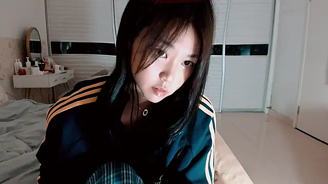 -Lucky Girl online show from 09/30/25, 01:16