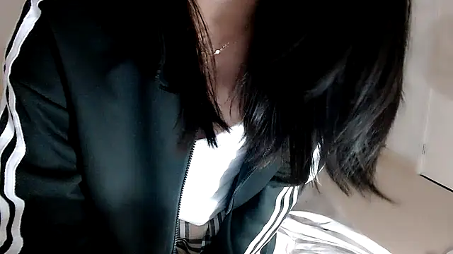 -Lucky Girl online show from 10/09/25, 01:31