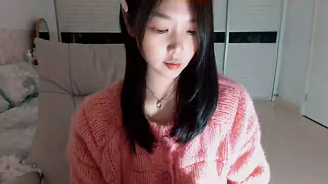 -Lucky Girl online show from 10/13/25, 02:17