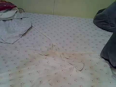 sweet veee online show from 04/27/26, 01:20