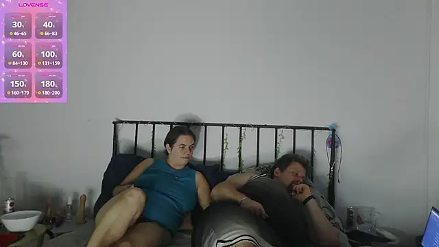 Snapshot of Jassiundich2 chatting on 09/11/25, 07:58 Jassiundich2 online show from 09/11/25, 07:58