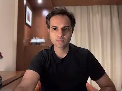 Snapshot of immog727 chatting on 02/11/26, 04:56 immog727 online show from 02/11/26, 04:56