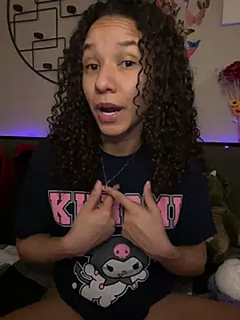 Snapshot of _Neeka_ chatting on 12/11/24, 04:07  Neeka  online show from 12/11/24, 04:07