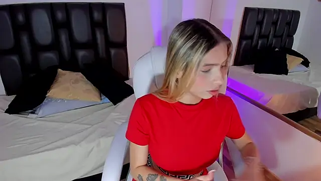 lana-rosse online show from 03/12/25, 07:17