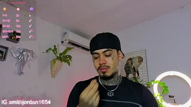 JordanSmiith  online show from 11/15/25, 08:38