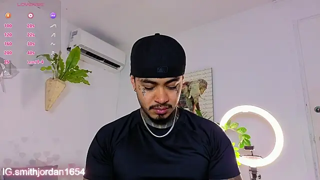 JordanSmiith  online show from 11/21/25, 08:40