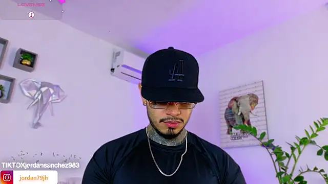 JordanSmiith  online show from 03/17/26, 08:45