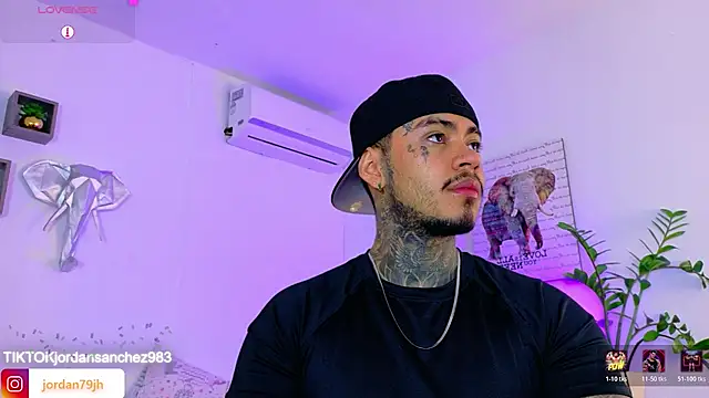 JordanSmiith  online show from 04/21/26, 07:50