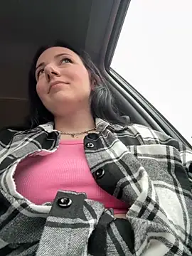 Snapshot of naughty_lucifer chatting on 09/16/25, 02:40 naughty lucifer online show from 09/16/25, 02:40