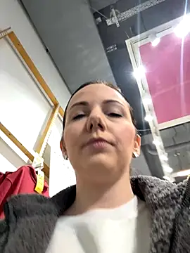 Snapshot of naughty_lucifer chatting on 10/21/25, 03:13 naughty lucifer online show from 10/21/25, 03:13