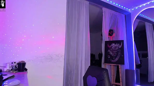 witchviolet online show from 03/04/25, 01:45