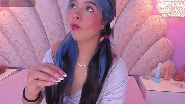 chloe watson  online show from 02/13/25, 07:21