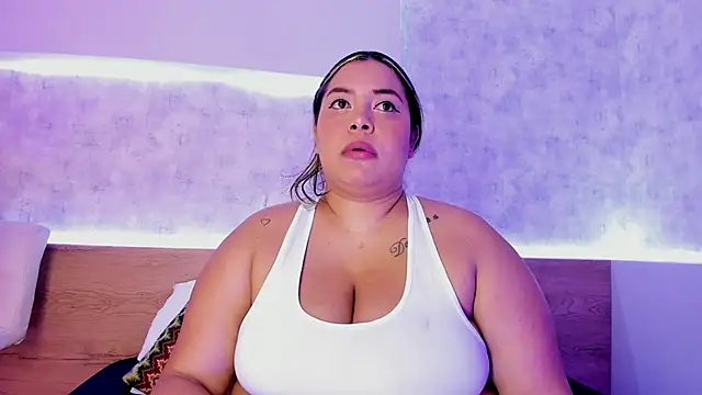Snapshot of tatijara chatting on 02/09/25, 03:00 tatijara online show from 02/09/25, 03:00