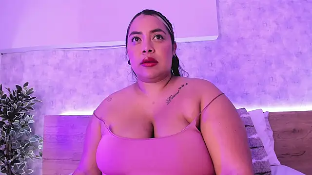 Snapshot of tatijara chatting on 03/15/25, 07:16 tatijara online show from 03/15/25, 07:16