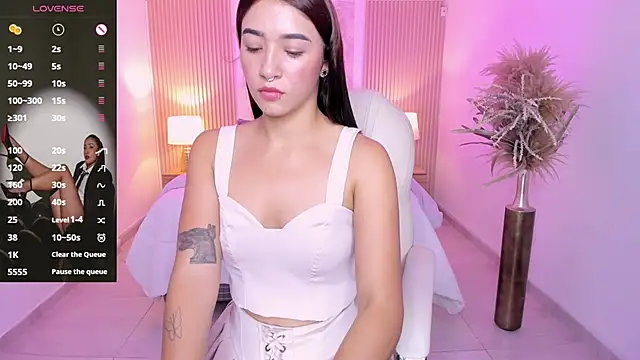 Antonella Grayy online show from 11/11/25, 11:10