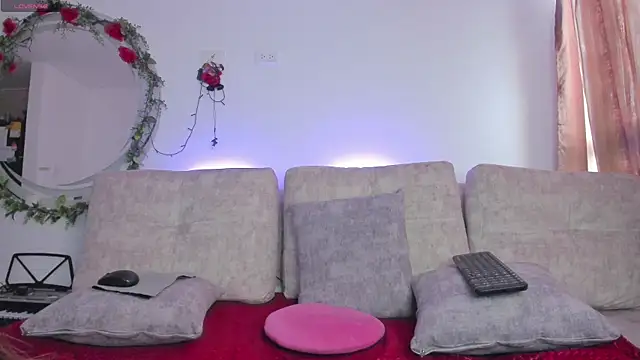 ssara miranda online show from 09/09/25, 06:07