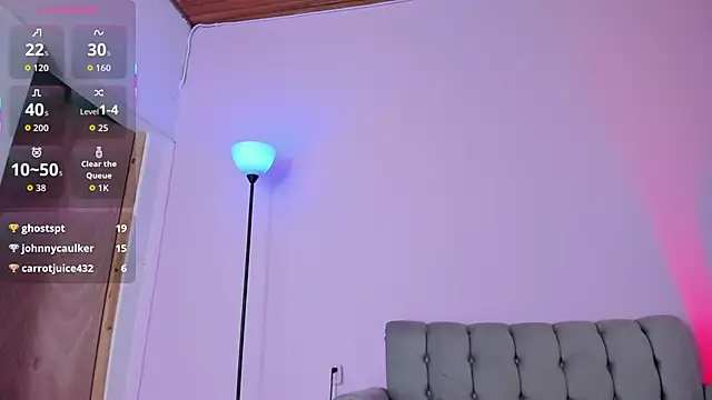 zoe6x online show from 11/13/25, 03:55