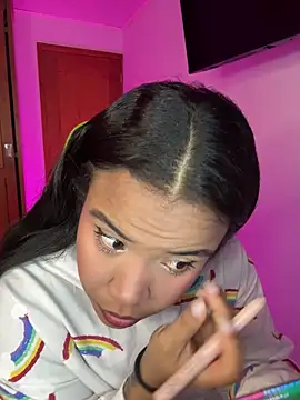 Snapshot of leila_22 chatting on 01/16/26, 07:56 leila 22 online show from 01/16/26, 07:56