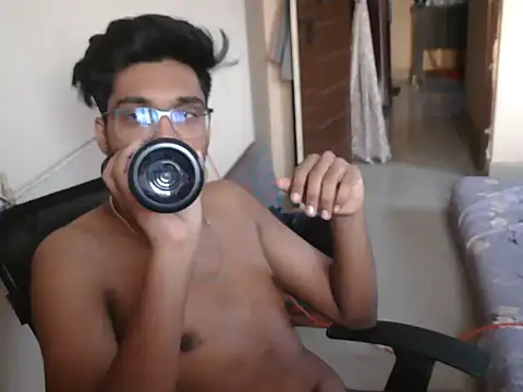 Snapshot of dineshcallboyhyderabad chatting on 05/10/26, 12:32 dineshcallboyhyderabad online show from 05/10/26, 12:32