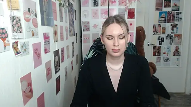 CapriScorpion online show from 02/25/25, 05:25