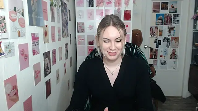 CapriScorpion online show from 03/13/25, 01:40