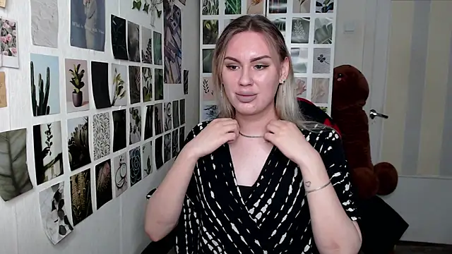 CapriScorpion online show from 09/09/25, 12:37