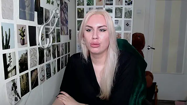 CapriScorpion online show from 10/05/25, 02:26