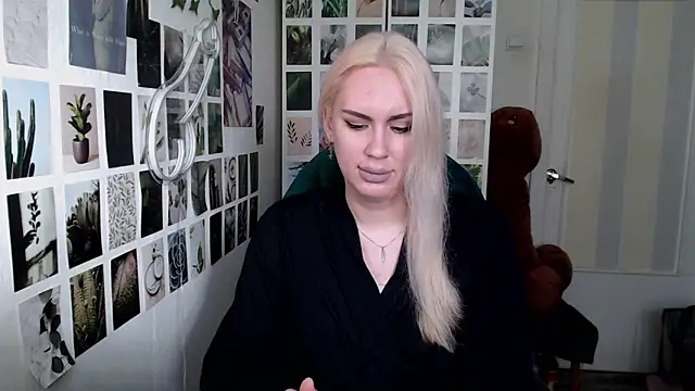 CapriScorpion online show from 10/07/25, 11:29