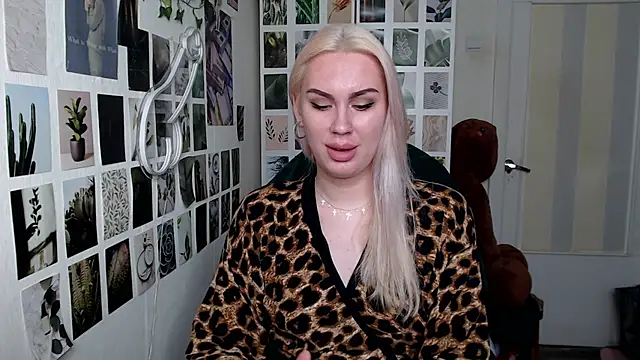 CapriScorpion online show from 10/09/25, 11:30