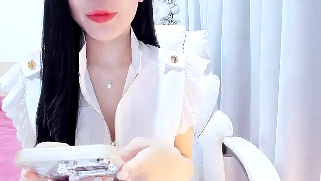 Snapshot of Lita-Julia chatting on 05/03/26, 06:14 Lita-Julia online show from 05/03/26, 06:14