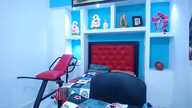 KatrinaQueen1 online show from 03/16/25, 05:36