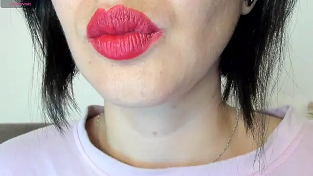 queen fetish online show from 02/12/25, 10:24