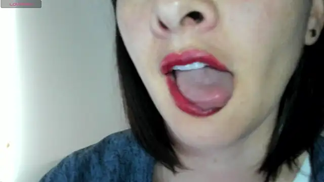 queen fetish online show from 10/15/25, 02:28