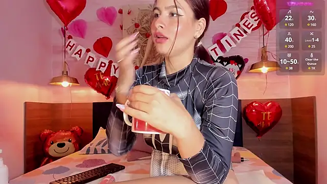 AnneDixie online show from 02/15/25, 12:22