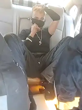 prettyboi6992 online show from 03/20/25, 09:02