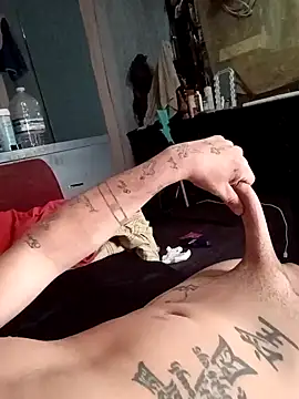 prettyboi6992 online show from 04/23/26, 04:31