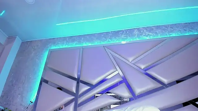 Miia002 online show from 02/01/25, 06:32