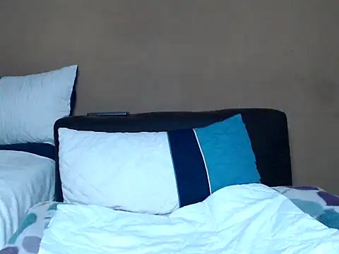 AdelaideT online show from 02/26/25, 11:37