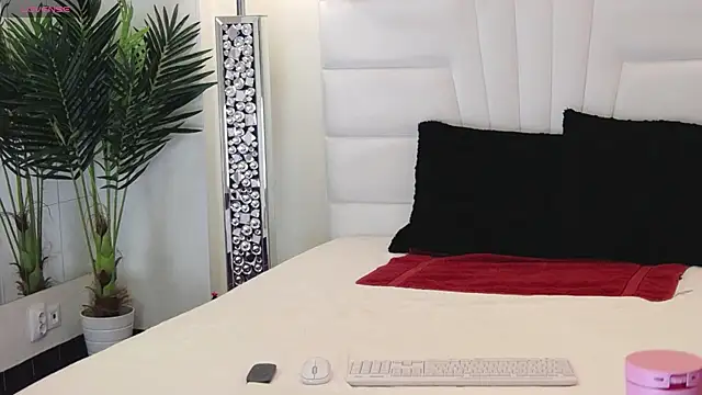 BarbieeAnn online show from 12/12/24, 11:40