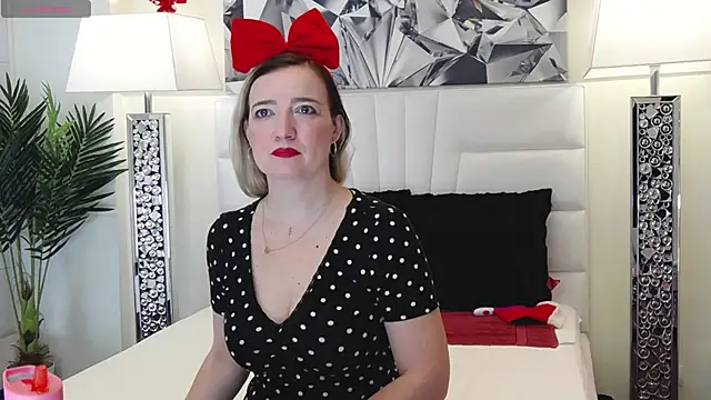 BarbieeAnn online show from 12/14/24, 05:29