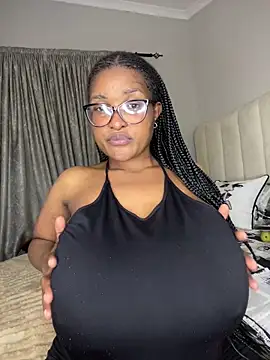 Bustygoddess32 online show from 03/09/26, 08:24